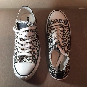 Converse All Stars size 8 cheetah print GUC